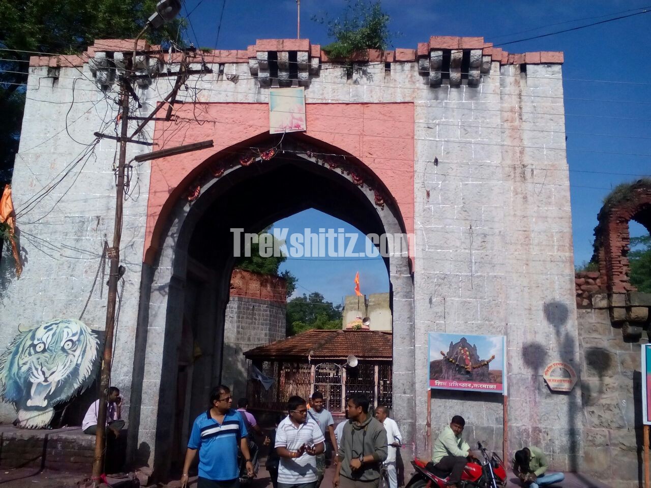 1st entrance gate(Ves) Karmala Fort